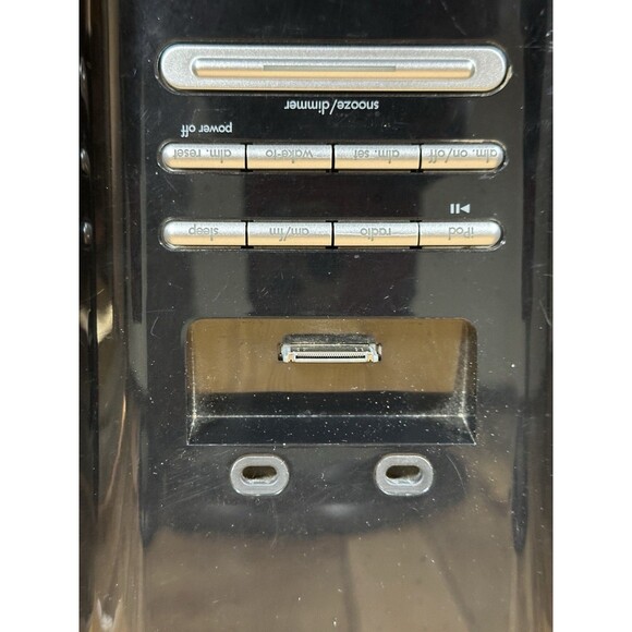 iHome 5B Docking Station Radio Clock Speaker For Parts or Repair No power supply - Picture 3 of 16